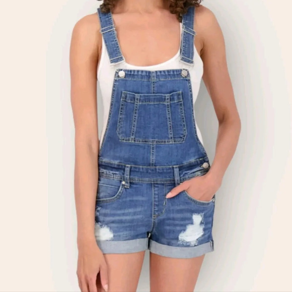 Dollhouse Distressed Cuffed Medium Wash Overalls Size Junior's 9 - Picture 1 of 11
